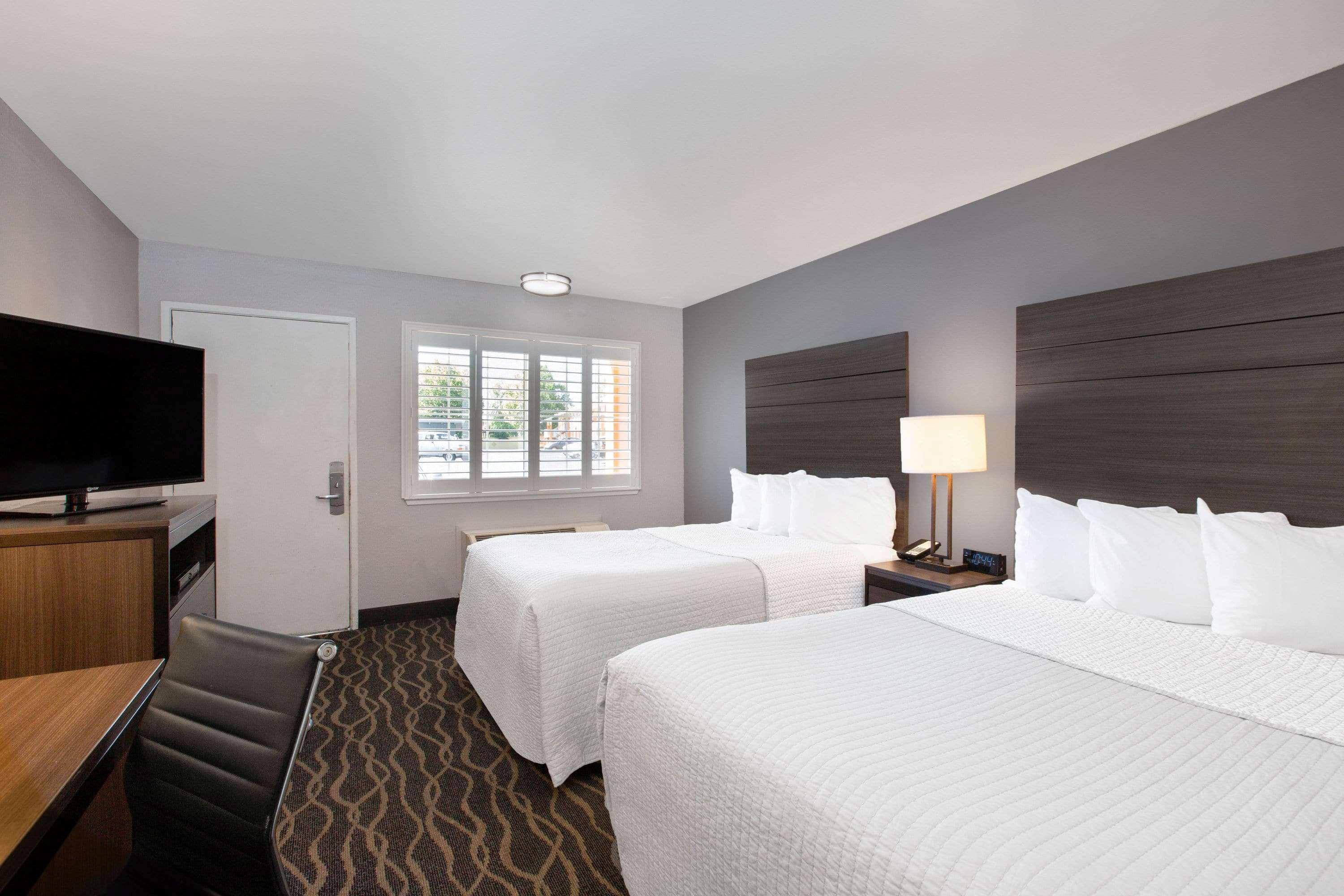 Days Inn By Wyndham Ukiah Exteriör bild